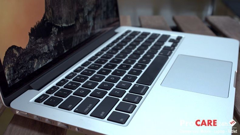 Bàn phím của MacBook Pro Retina 2013 - ME293 8GB 