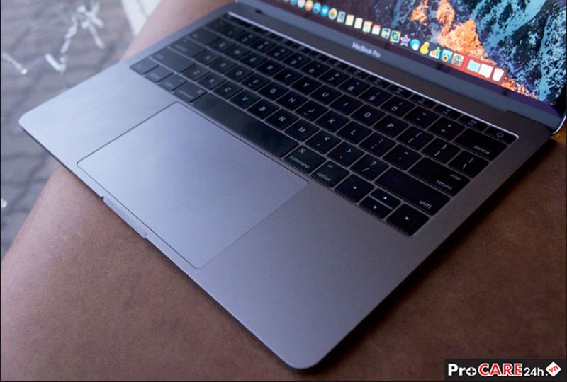 Macbook Pro MPXQ2 - 13.3 inch (2017) - Bàn phím